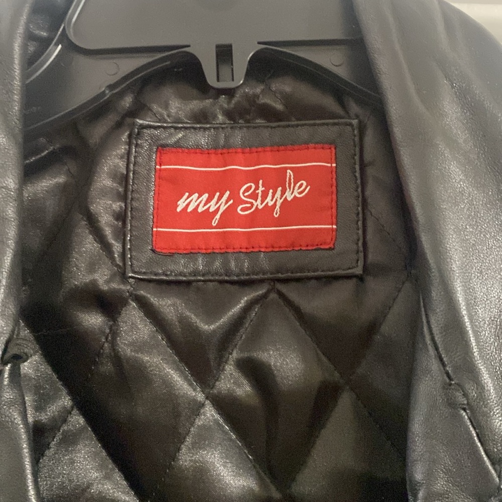 Black Motorcycle Jacket - Picture 6 of 8